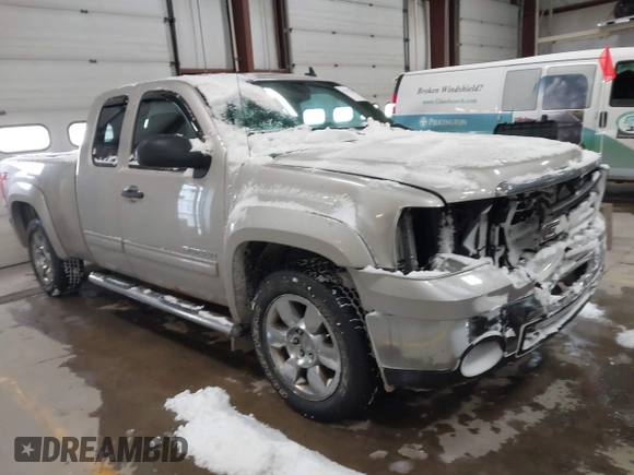 2009 GMC Sierra 1500 SLE with VIN 2GTEK29J291113067, listed as a IAAI auction lot 41327805 with 196,055 mi miles. Bid and sale history available at carsss.com. Image 1.