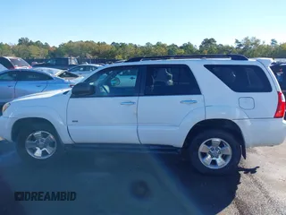 2008 Toyota 4Runner SR5 with VIN JTEZU14R28K003116, listed as a IAAI auction lot 40618148 with 249,356 mi miles. Bid and sale history available at carsss.com. Image 14.