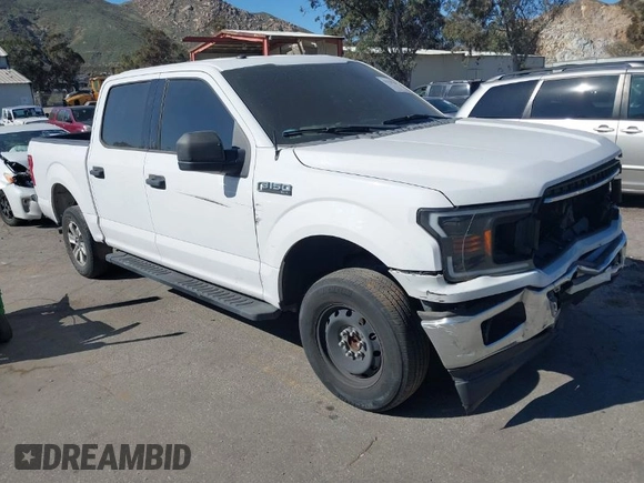 2018 Ford F-150 XL with VIN 1FTEW1CP0JKC28072, listed as a IAAI auction lot 41558764 with 153,402 mi miles. Bid and sale history available at carsss.com. Image 1.