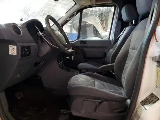 2013 Ford Transit Connect XLT z VIN NM0LS7BN1DT135692, wystawiony jako Copart lot #56526015 z przebiegiem 237 330 mil mil oraz Szkoda całkowita • Salvage title. Historia ofert i sprzedaży dostępna na DreamBid. Obrazek 7.