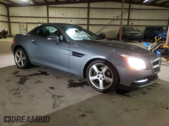 2012 Mercedes-Benz SLK 250 with VIN WDDPK4HA7CF040175, listed as a Copart auction lot 57116865 with 75,060 mi miles and Salvage title. Bid and sale history available at DreamBid. Image 4.