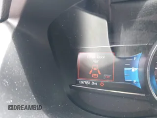 2019 Ford Explorer XLT with VIN 1FM5K7D84KGB01752, listed as a IAAI auction lot 42423239 with 97,861 mi miles and . Bid and sale history available at DreamBid. Image 16.