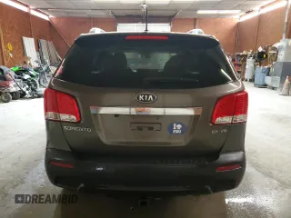 2013 Kia Sorento EX with VIN 5XYKU3A2XDG388319, listed as a Copart auction lot 47359925 with 111,901 mi miles and Salvage Title. Bid and sale history available at carsss.com. Image 6.