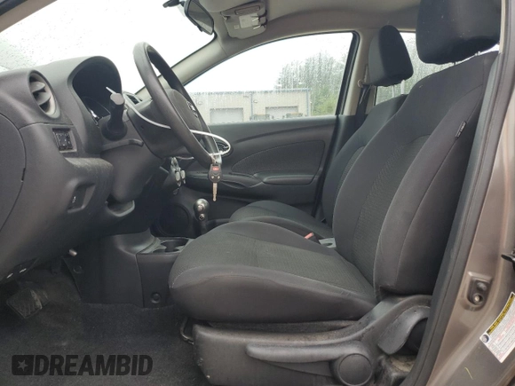 2013 Nissan Versa S Plus z VIN 3N1CN7AP0DL836583, wystawiony jako Copart lot #59380985 z przebiegiem 97 752 mil mil oraz Czysty tytuł • Clean title. Historia ofert i sprzedaży dostępna na DreamBid. Obrazek 7.