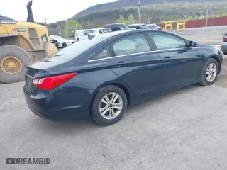 2013 Hyundai Sonata GLS with VIN 5NPEB4AC7DH773797, listed as a IAAI auction lot 42030274 with 127,800 mi miles. Bid and sale history available at carsss.com. Image 4.