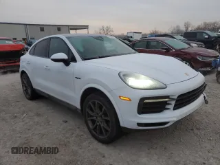 2021 Porsche Cayenne E-Hybrid Hybrid with VIN WP1BE2AY7MDA44052, listed as a Copart auction lot 44595335 with 45,896 mi miles and Salvage title. Bid and sale history available at DreamBid. Image 4.