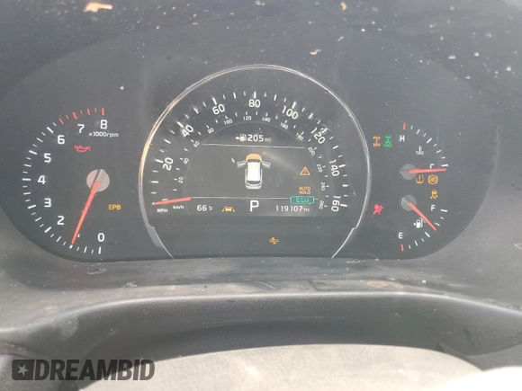 2019 Kia Sorento EX with VIN 5XYPHDA5XKG464435, listed as a Copart auction lot 48409705 with 119,107 mi miles and Salvage Title. Bid and sale history available at DreamBid. Image 9.