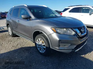 2017 Nissan Rogue SV z VIN KNMAT2MV5HP515074, wystawiony jako IAAI lot #41810835 z przebiegiem 188 981 mil mil oraz . Historia ofert i sprzedaży dostępna na DreamBid. Obrazek 1.