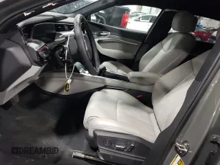 2022 Audi e-tron Chronos with VIN WA1VABGE3NB024606, listed as a Copart auction lot 52673093 with 9,129 mi miles. Bid and sale history available at carsss.com. Image 7.