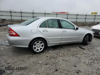 2005 Mercedes-Benz C 240 with VIN WDBRF61J85F614572, listed as a Copart auction lot 43930275 with 147,548 mi miles and Clean Title. Bid and sale history available at DreamBid. Image 3.