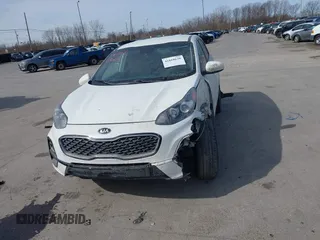 2020 Kia Sportage LX with VIN KNDPMCAC2L7776669, listed as a IAAI auction lot 41810620 with 186,599 mi miles and . Bid and sale history available at carsss.com. Image 11.