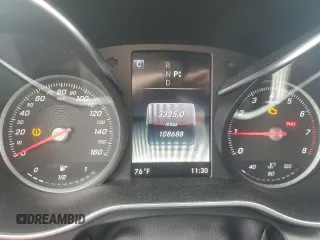 2016 Mercedes-Benz C 300 Luxury z VIN 55SWF4KBXGU105525, wystawiony jako Copart lot #62748765 z przebiegiem 108 688 mil mil oraz Szkoda całkowita • Salvage title. Historia ofert i sprzedaży dostępna na DreamBid. Obrazek 9.