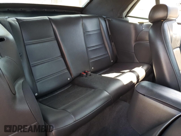 2003 Ford Mustang Deluxe с VIN 1FAFP44463F438457, выставлен на аукционе Copart как лот 57599045 с пробегом 41 349 миль миль и Списание • Salvage title. История ставок и продаж доступна на DreamBid. Изображение 10.