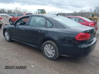 2014 Volkswagen Passat S с VIN 1VWAP7A35EC011791, выставлен на аукционе IAAI как лот 41946261 с пробегом 172 225 миль миль и . История ставок и продаж доступна на DreamBid. Изображение 3.
