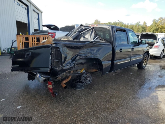 2006 Chevrolet Silverado 1500 LT2 with VIN 2GCEC13T161233617, listed as a Copart auction lot 78833394 with 214,237 mi miles and Salvage Title. Bid and sale history available at carsss.com. Image 3.