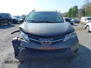 2013 Toyota RAV4 LE with VIN 2T3ZFREV3DW011400, listed as a IAAI auction lot 42024251 with 143,058 mi miles. Bid and sale history available at carsss.com. Image 13.