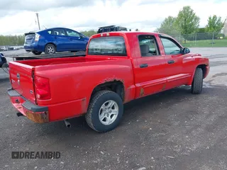2006 Dodge Dakota SLT with VIN 1D7HW48N66S639608, listed as a IAAI auction lot 42201208 with 145,303 mi miles and . Bid and sale history available at carsss.com. Image 4.