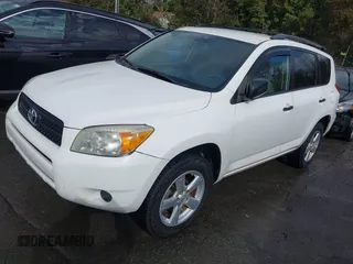 2008 Toyota RAV4 with VIN JTMBD33V186064692, listed as a IAAI auction lot 41817991 with 213,158 mi miles. Bid and sale history available at carsss.com. Image 2.