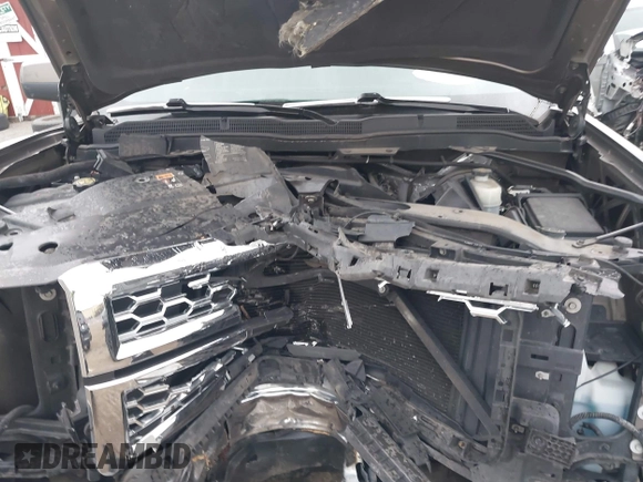 2015 Chevrolet Silverado 1500 LT with VIN 1GCVKREC9FZ237338, listed as a IAAI auction lot 41897225 with 154,229 mi miles and . Bid and sale history available at DreamBid. Image 10.