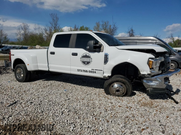 2019 Ford F-350 XL z VIN 1FT8W3DT9KEC77629, wystawiony jako Copart lot #52437745 z przebiegiem 251 170 mil mil oraz Szkoda całkowita • Salvage title. Historia ofert i sprzedaży dostępna na DreamBid. Obrazek 4.