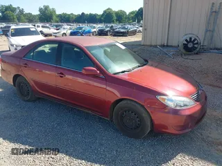 2005 Toyota Camry LE with VIN 4T1BE30K75U070796, listed as a IAAI auction lot 42556123 with 308,052 mi miles and . Bid and sale history available at DreamBid. Image 1.