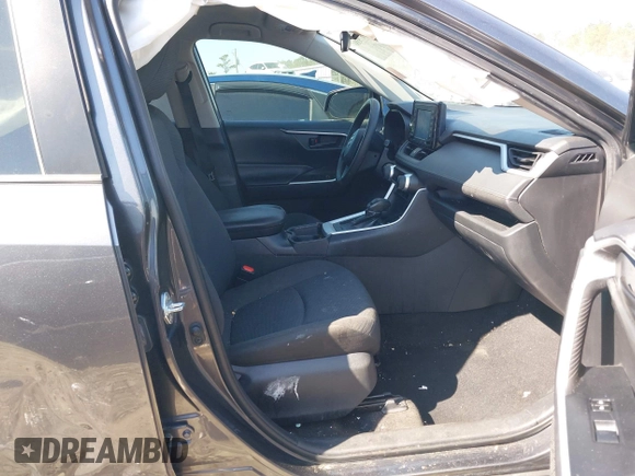 2020 Toyota RAV4 LE with VIN 2T3H1RFV3LC074165, listed as a IAAI auction lot 41679386 with 89,198 mi miles. Bid and sale history available at carsss.com. Image 5.