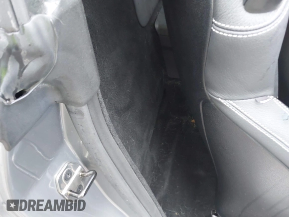 2014 Mercedes-Benz SLK 250 with VIN WDDPK4HA6EF084283, listed as a IAAI auction lot 41927893 with 32,143 mi miles and . Bid and sale history available at DreamBid. Image 8.