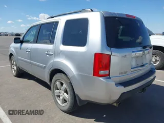2011 Honda Pilot EX-L with VIN 5FNYF4H53BB020479, listed as a IAAI auction lot 42004774 with 248,153 mi miles. Bid and sale history available at carsss.com. Image 3.