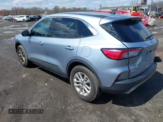 2022 Ford Escape SE with VIN 1FMCU9G6XNUB66750, listed as a IAAI auction lot 41987283 with 25,816 mi miles and . Bid and sale history available at DreamBid. Image 3.