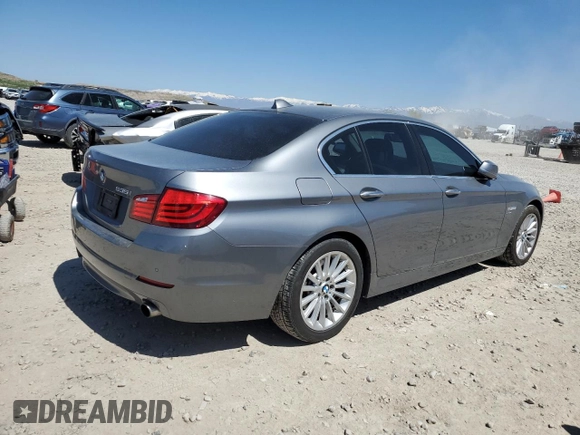 2011 BMW 5 Series 535i xDrive with VIN WBAFU7C5XBC878905, listed as a Copart auction lot 53102845 with 121,616 mi miles and Salvage Title. Bid and sale history available at carsss.com. Image 3.