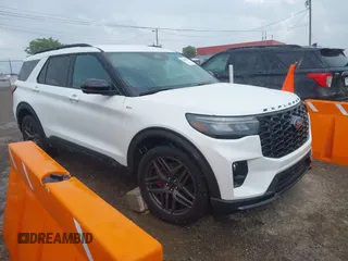 2025 Ford Explorer ST-Line with VIN 1FMUK7KH6SGB58226, listed as a IAAI auction lot 42687937 with Not provided miles and . Bid and sale history available at DreamBid. Image 1.
