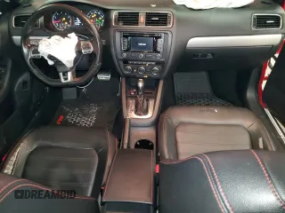 2013 Volkswagen Jetta GLI Autobahn с VIN 3VW467AJ6DM416425, выставлен на аукционе Copart как лот 59507285 с пробегом 171 756 миль миль и Списание • Salvage title. История ставок и продаж доступна на DreamBid. Изображение 8.