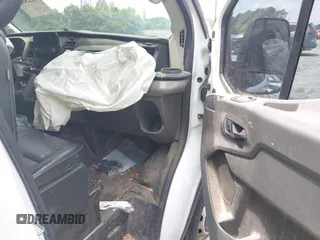 2020 Ford Transit Cargo с VIN 1FTBR3X87LKB49722, выставлен на аукционе IAAI как лот 42225147 с пробегом 150 709 миль миль и . История ставок и продаж доступна на DreamBid. Изображение 5.