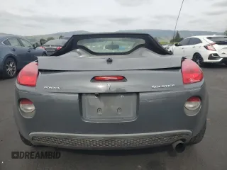 2008 Pontiac Solstice z VIN 1G2MC35B38Y120235, wystawiony jako Copart lot #53891325 z przebiegiem Nie podano mil oraz Szkody całkowita. Historia ofert i sprzedaży dostępna na DreamBid. Obrazek 6.