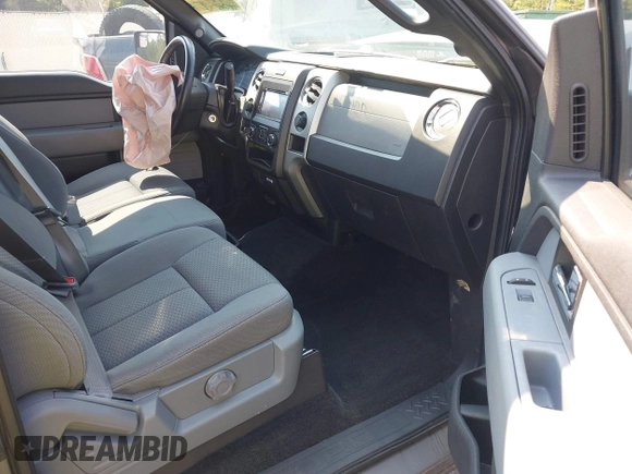 2014 Ford F-150 XL with VIN 1FTFW1CF2EKF75517, listed as a IAAI auction lot 40534480 with 121,035 mi miles. Bid and sale history available at carsss.com. Image 5.