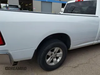 2019 Ram 1500 Tradesman с VIN 3C6JR6DT0KG560768, выставлен на аукционе IAAI как лот 42835356 с пробегом 115 811 миль миль и . История ставок и продаж доступна на DreamBid. Изображение 3.
