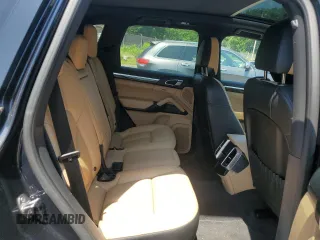 2015 Porsche Cayenne Diesel с VIN WP1AF2A25FLA33323, выставлен на аукционе Copart как лот 61576375 с пробегом 133 577 миль миль и Списание • Salvage title. История ставок и продаж доступна на DreamBid. Изображение 11.