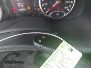 2017 Jeep Renegade Sport с VIN ZACCJAAB3HPF12020, выставлен на аукционе IAAI как лот 42323416 с пробегом 148 895 миль миль и . История ставок и продаж доступна на DreamBid. Изображение 11.