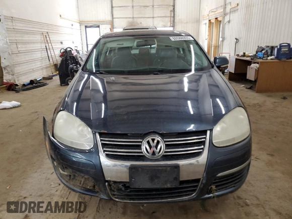 2008 Volkswagen Jetta SE с VIN 3VWRM71K78M048766, выставлен на аукционе Copart как лот 60588995 с пробегом 180 857 миль миль и Списание • Salvage title. История ставок и продаж доступна на DreamBid. Изображение 5.
