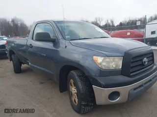2008 Toyota Tundra with VIN 5TFLU52198X012350, listed as a IAAI auction lot 41306862 with 189,210 mi miles. Bid and sale history available at carsss.com. Image 1.