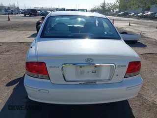 2002 Hyundai Sonata with VIN KMHWF25S92A571901, listed as a IAAI auction lot 41404038 with 133,316 mi miles. Bid and sale history available at carsss.com. Image 16.