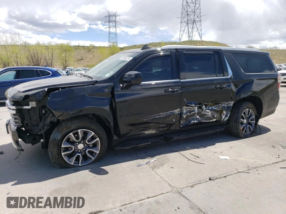 2021 Chevrolet Suburban LT z VIN 1GNSKCKD4MR362443, wystawiony jako Copart lot #55284375 z przebiegiem 153 049 mil mil oraz Szkoda całkowita • Salvage title. Historia ofert i sprzedaży dostępna na DreamBid. Obrazek 1.