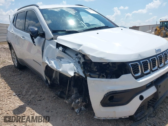 2024 Jeep Compass Latitude with VIN 3C4NJDBN4RT116966, listed as a IAAI auction lot 42562326 with 32,436 mi miles and . Bid and sale history available at DreamBid. Image 6.