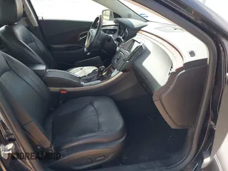 2013 Buick LaCrosse Premium 1 z VIN 1G4GF5E34DF264852, wystawiony jako IAAI lot #42272513 z przebiegiem 125 382 mil mil oraz . Historia ofert i sprzedaży dostępna na DreamBid. Obrazek 5.