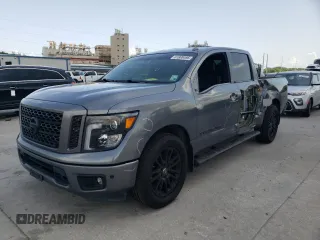 2019 Nissan Titan SV with VIN 1N6AA1E68KN535388, listed as a Copart auction lot 61808495 with 78,044 mi miles and Salvage title. Bid and sale history available at DreamBid. Image 1.