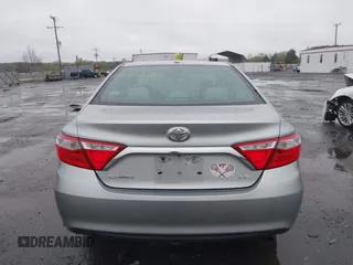 2015 Toyota Camry XLE with VIN 4T4BF1FK2FR448135, listed as a IAAI auction lot 41965092 with 67,367 mi miles. Bid and sale history available at carsss.com. Image 16.