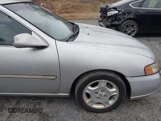 2000 Nissan Altima GXE with VIN 1N4DL01A3YC226341, listed as a IAAI auction lot 41499818 with 173,133 mi miles. Bid and sale history available at carsss.com. Image 16.