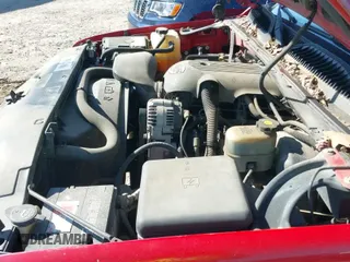 2002 Chevrolet Silverado 1500 LT с VIN 2GCEC19T121400933, выставлен на аукционе IAAI как лот 42210058 с пробегом 176 782 миль миль и . История ставок и продаж доступна на DreamBid. Изображение 12.