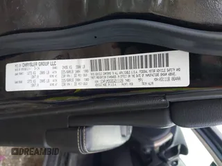 2014 Jeep Cherokee Limited with VIN 1C4PJMDS3EW211129, listed as a IAAI auction lot 41877310 with 91,791 mi miles and . Bid and sale history available at DreamBid. Image 9.