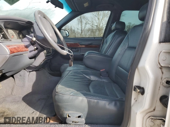2001 Mercury Grand Marquis GS z VIN 2MEFM74W61X695639, wystawiony jako Copart lot #42099295 z przebiegiem 137 501 mil mil oraz Nie do naprawy • Non repairable. Historia ofert i sprzedaży dostępna na DreamBid. Obrazek 7.